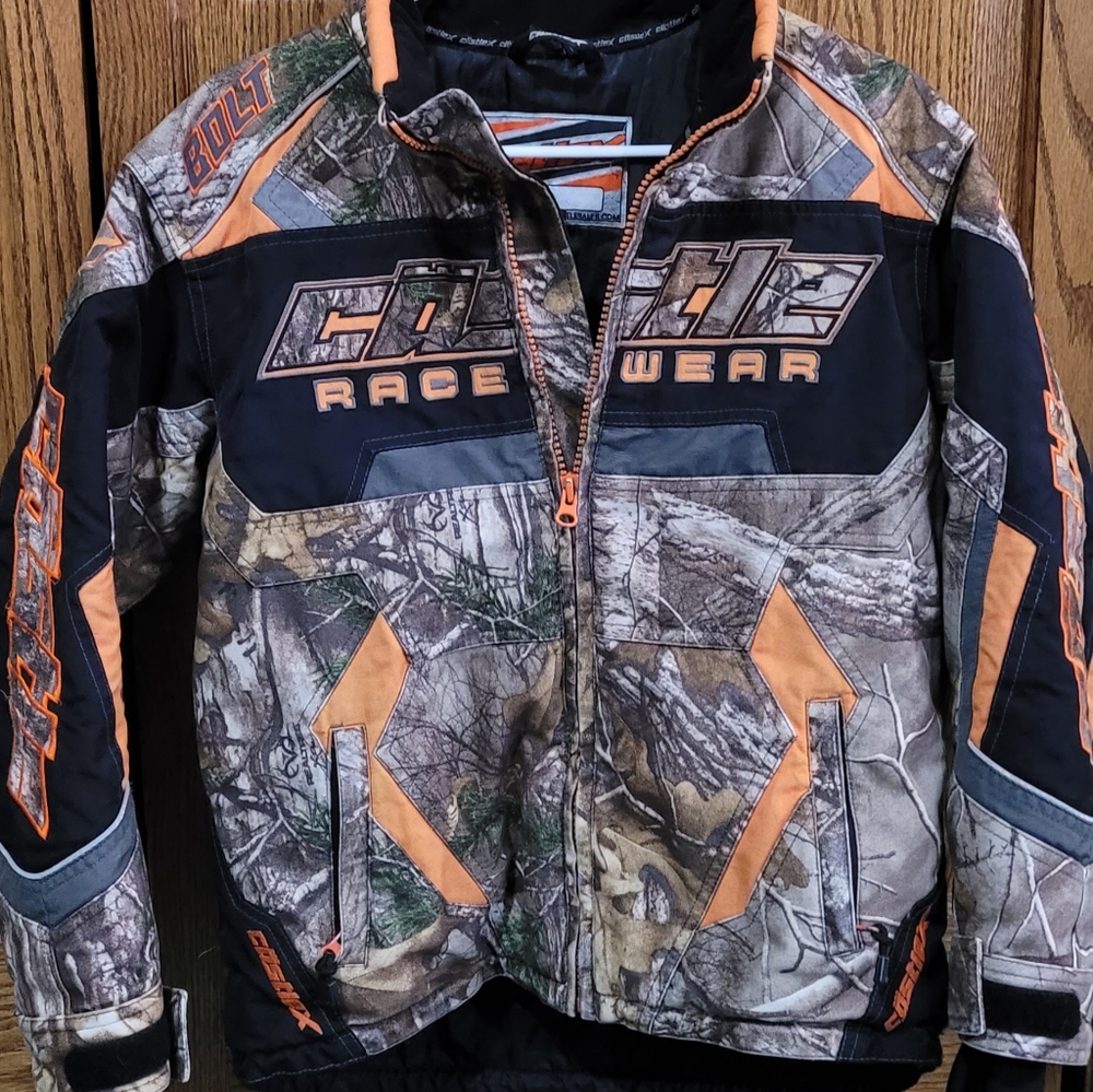 Castle X, size youth Large, color camo and orange